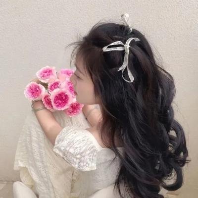 豪门千金又出大瓜：晒豪宅名表，学校展开调查，连续多日